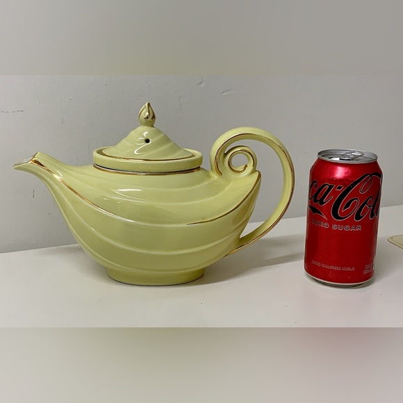 1930s Vtg Hall USA Gold Trim Canary Aladdin 6 Cup Curly Genie Lamp Teapot - Picture 3 of 16